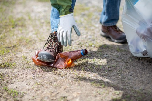 Cost factors for house clearance in Plaistow